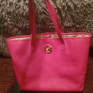Michael Kors Tote